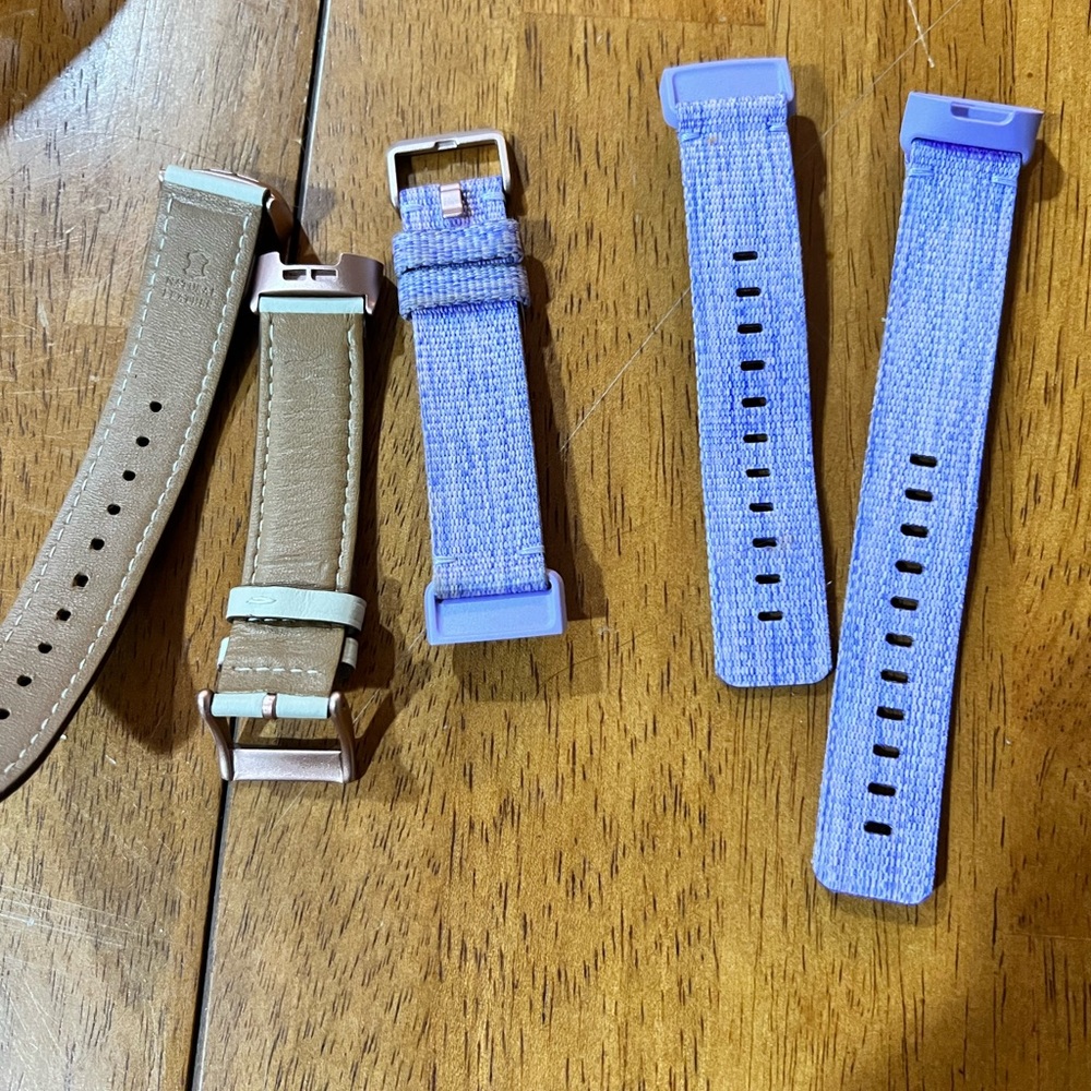 Fitbit bands - Picture 4 of 4